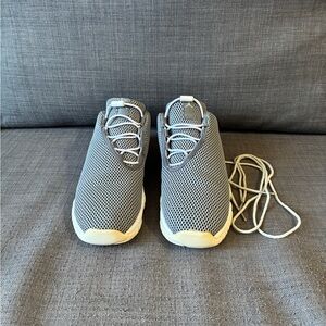 GS Jordan Future low